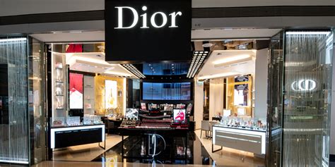 dior makeup store locator